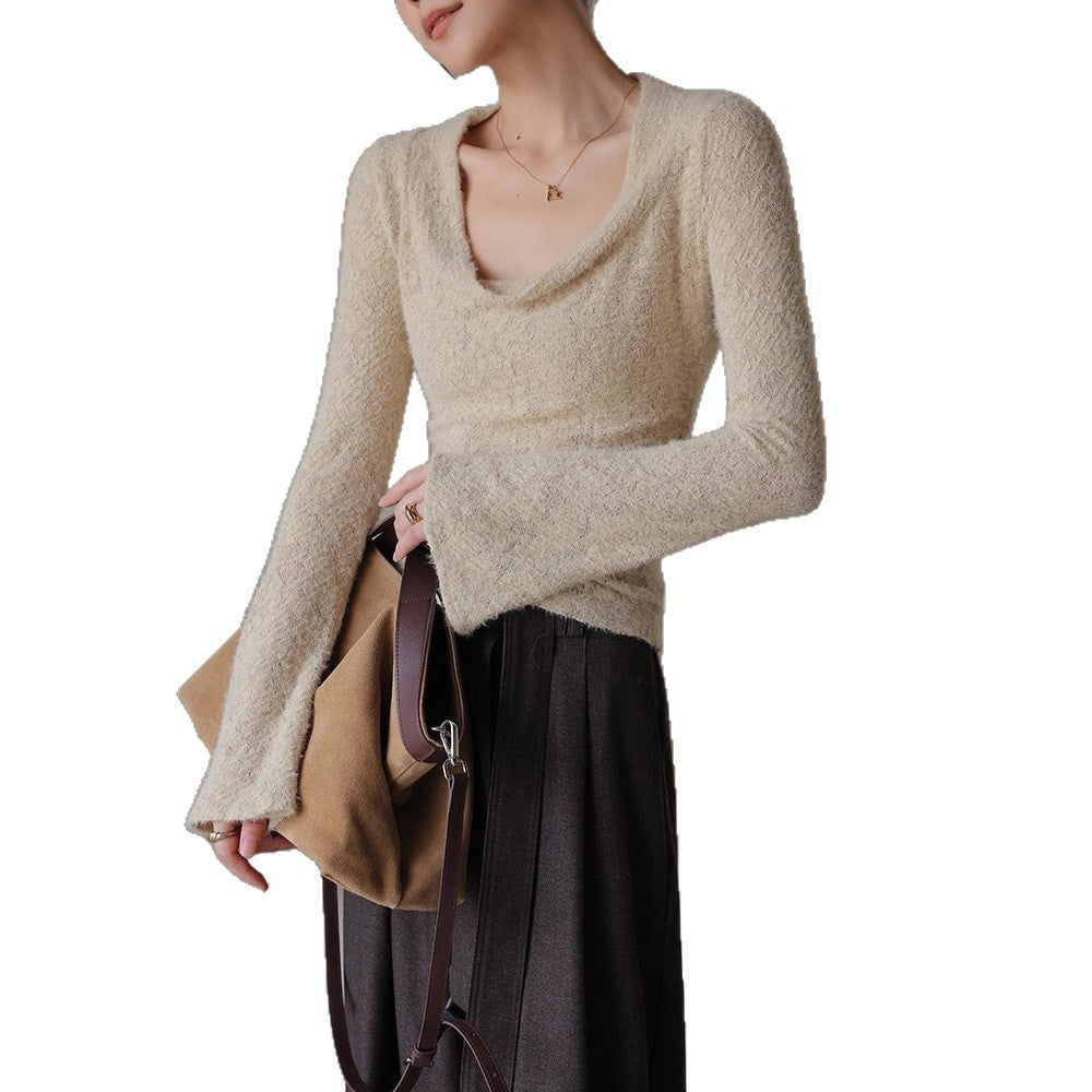 Pull Duveteux Femme à Col Large – Coupe Ajustée Chic