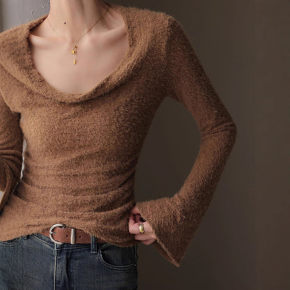 Pull Duveteux Femme à Col Large – Coupe Ajustée Chic